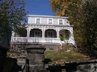 101 Hunter St, Kingston, NY 12401