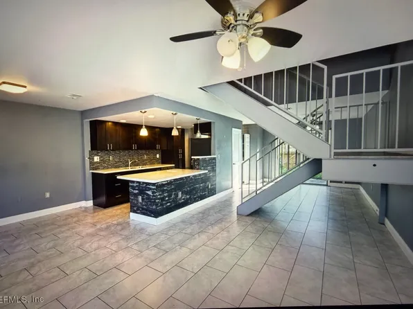 11369 White Bay Ln, Jacksonville, FL 32225