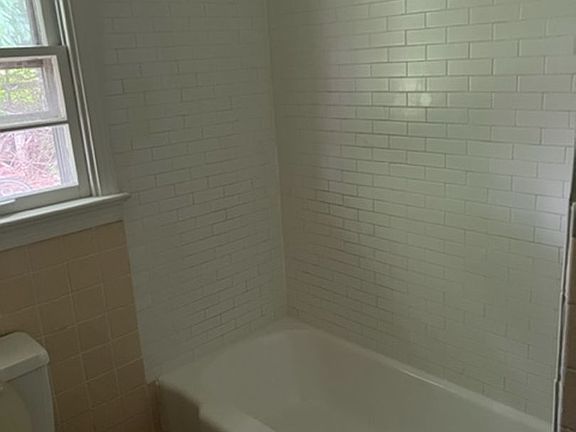 3rd image of 1-30 Kenalcon Dr #17