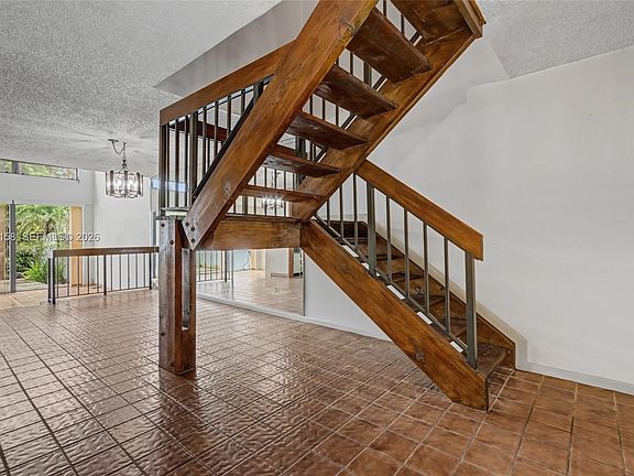 5th image of 7123 SW 53rd Ln