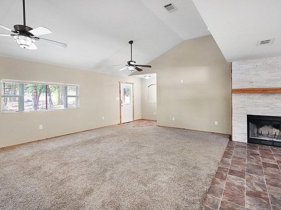 4th image of 282 Montgomery Rd Unit 2
