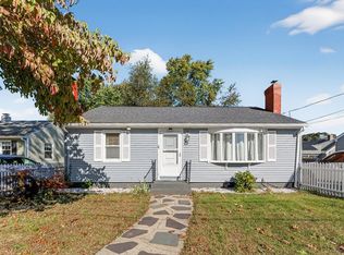 15 Don Ct, Pawtucket, RI 02861