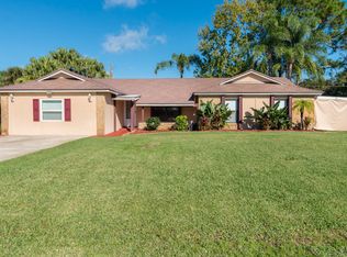 913 Dupont St NE, Palm Bay, FL 32907
