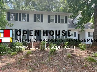 2984 Ravenwolfe Way, Snellville, GA