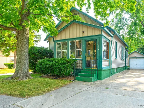 2436 10th St, Port Huron, MI 48060