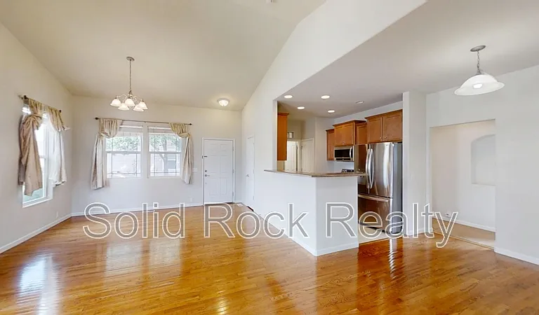 11817 Bremen Point — Photo 4