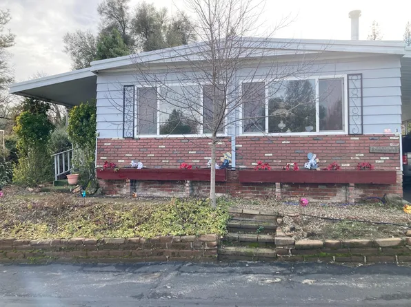 39678 Road 425b Spc 3, Oakhurst, CA 93644