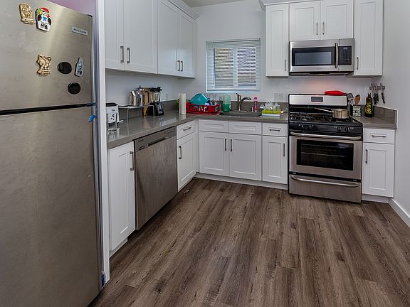 3rd image of 3416 Pueblo Ave