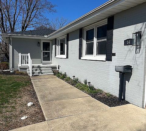 3rd image of 14 Dellwood Dr