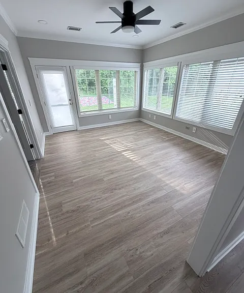 10531 Ontario Dr — Photo 6