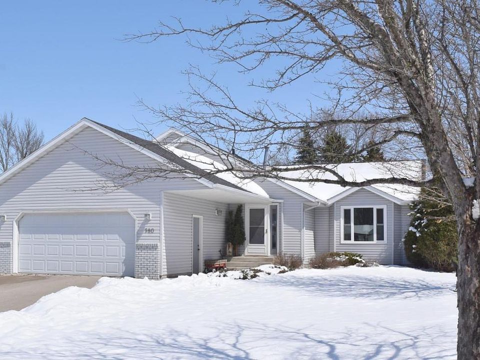 1st image of 580 Fitzgerald Pl NE