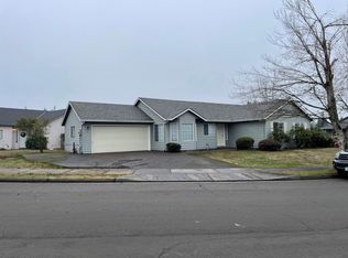18871 Highland Dr, Oregon City, OR