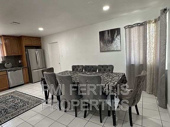 5th image of 13341 Benton St