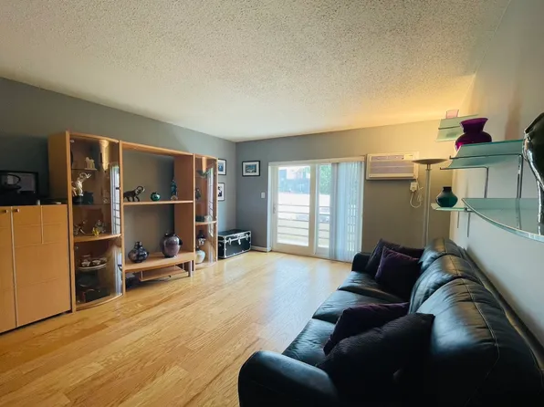 6902 Narrows Avenue 3C image 2 of 16