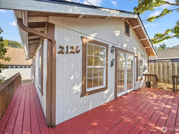 2126 Zephyr Place, Bellingham, WA 98229