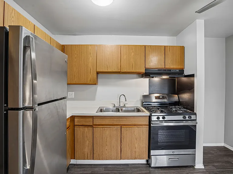 Midtown Park Apartments — Photo 77
