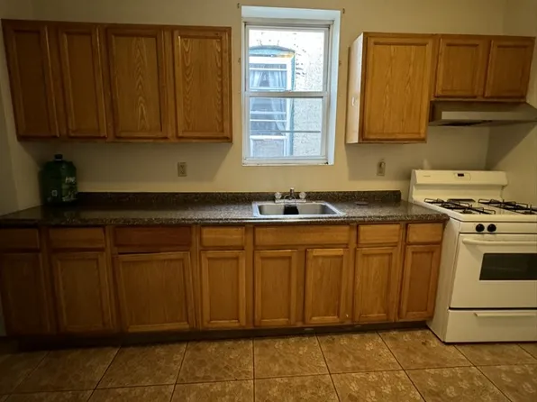 20 Morton Pl #3R, Jersey City, NJ 07305
