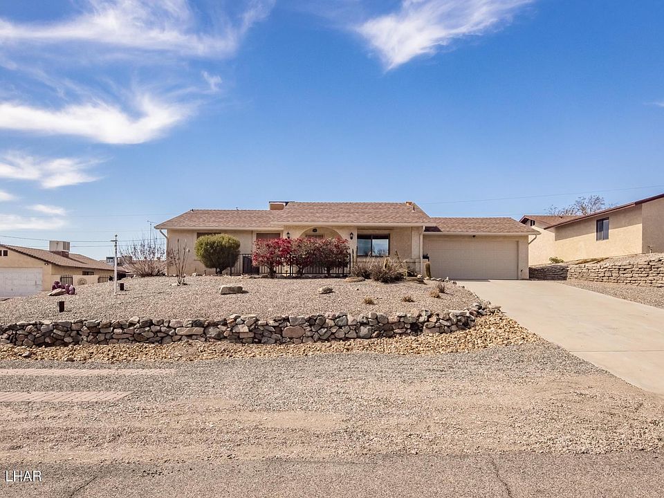 1st image of 2675 Holiday Dr
