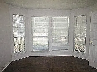 951 Redcedar Way Dr — Photo 4
