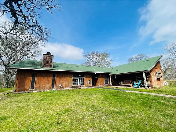 3rd image of 22177 Fm 359 Rd