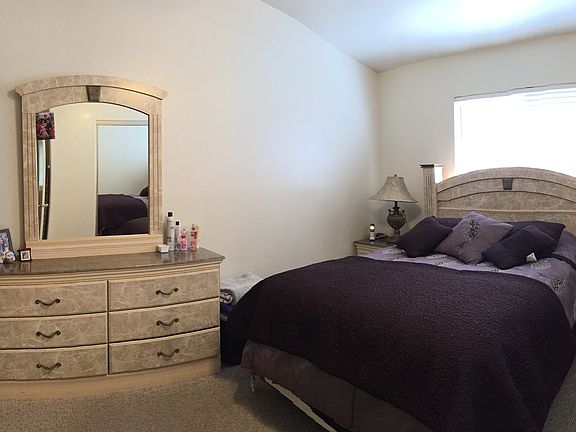 2nd image of 2521 Sundial Dr Unit B
