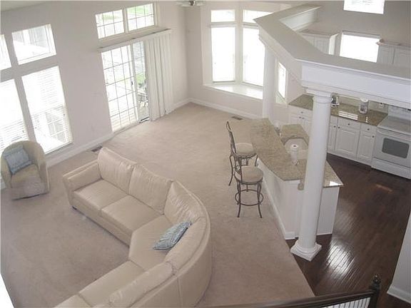 4th image of 4099 Bryant Park Dr