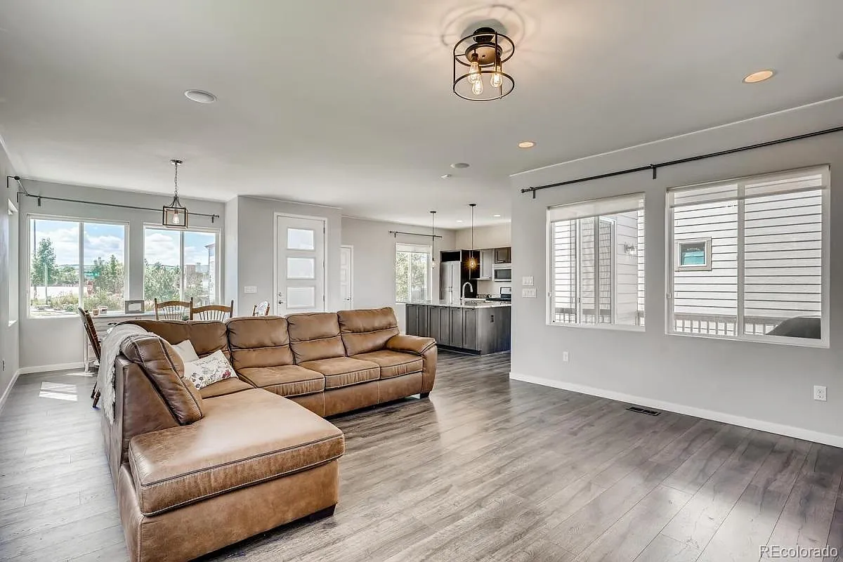 Beautiful home in HR — Photo 4