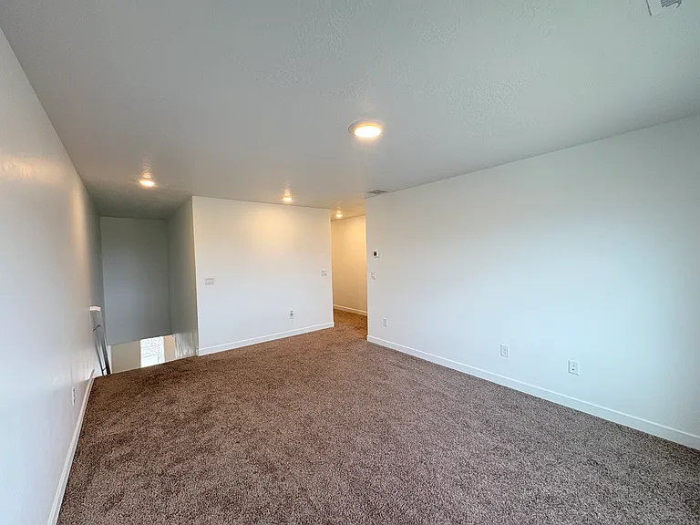 1216 S Raintree Ln — Photo 19