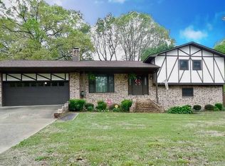 1607 Valley View Dr, Malvern, AR 72104