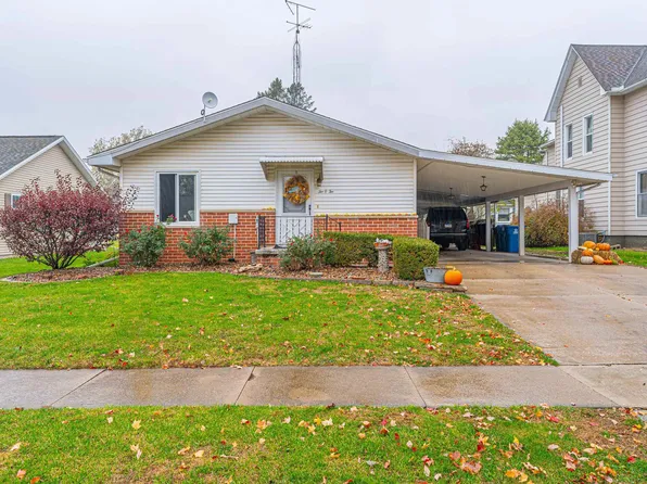 202 SW 4th St, Atlanta, IL 61723