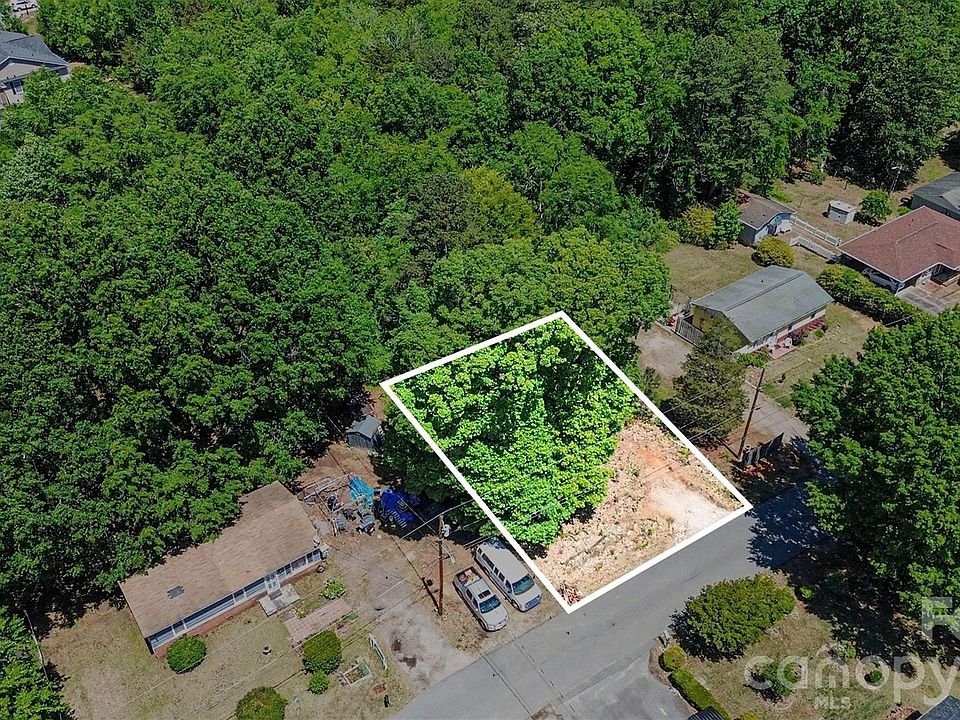 1st image of 2241 Knowles St