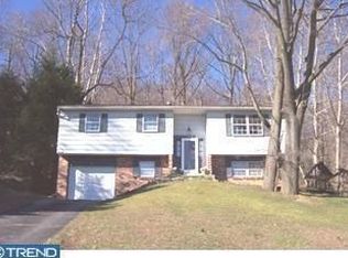 3313 Humpton Rd, Thorndale, PA 19372