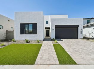 7950 W Griswold Rd, Peoria, AZ 85345