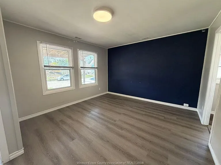 768 Bridge Ave — Photo 3
