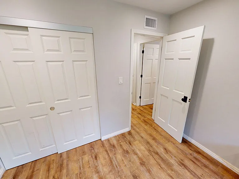 30621 Sandtrap Dr — Photo 21