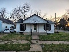 1st image of 1001 S 16th St