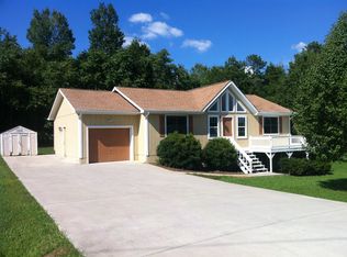 55 Mulberry Ln, Tunnel Hill, GA 30755