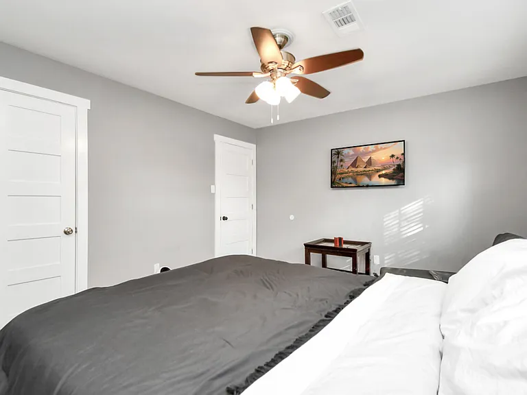 Arboles Dr — Photo 11