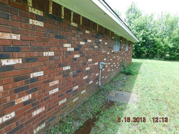 2nd image of 3107 N Pierce Ave
