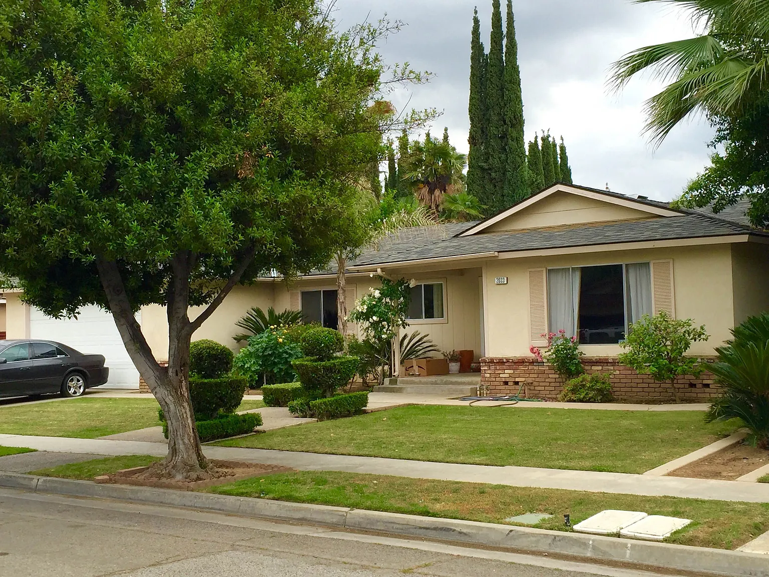2033 W Los Altos Ave photo 1