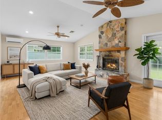 462 Carnival Ter, Sebastian, FL 32958