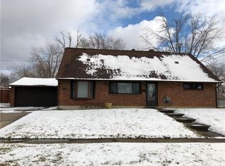 5614 Botkins Rd, Huber Heights, OH 45424
