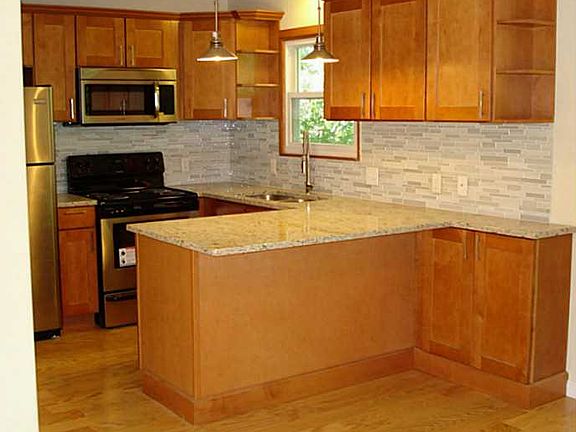 5th image of 1569 Douglas Ave #4