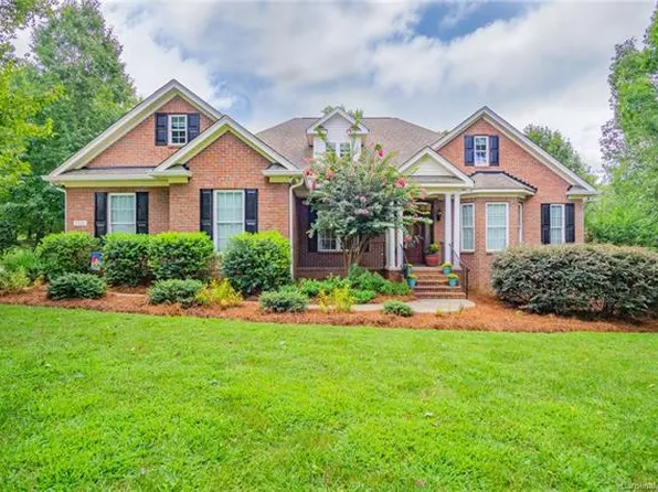 1521 Clay Hills Dr, Rock Hill, SC 29730
