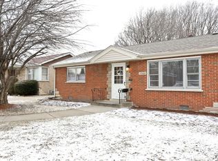 15513 Maple St, South Holland, IL