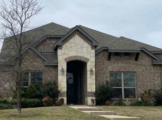 205 Wisteria Way, Red Oak, TX 75154