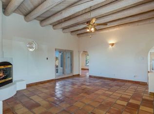 36 Fonda Rd, Santa Fe, NM 87508