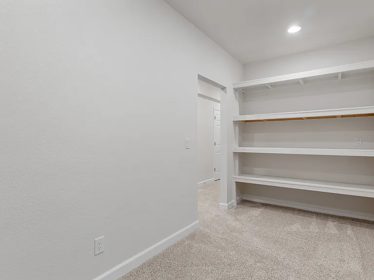 5859 Leon Young Dr — Photo 44