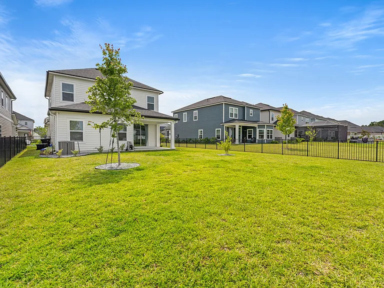 535 Silver Landing Dr — Photo 4