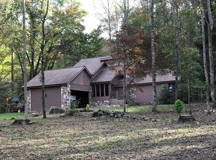 130 Bear Dog Dr, Andrews, NC 28901